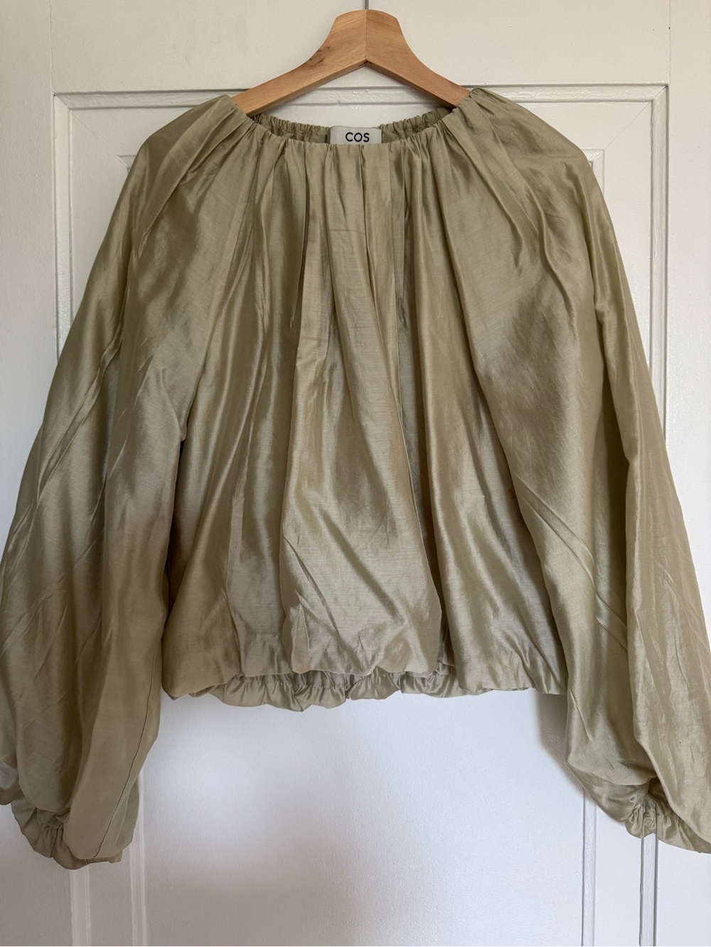 COS -  Balloon-Sleeve Blouse